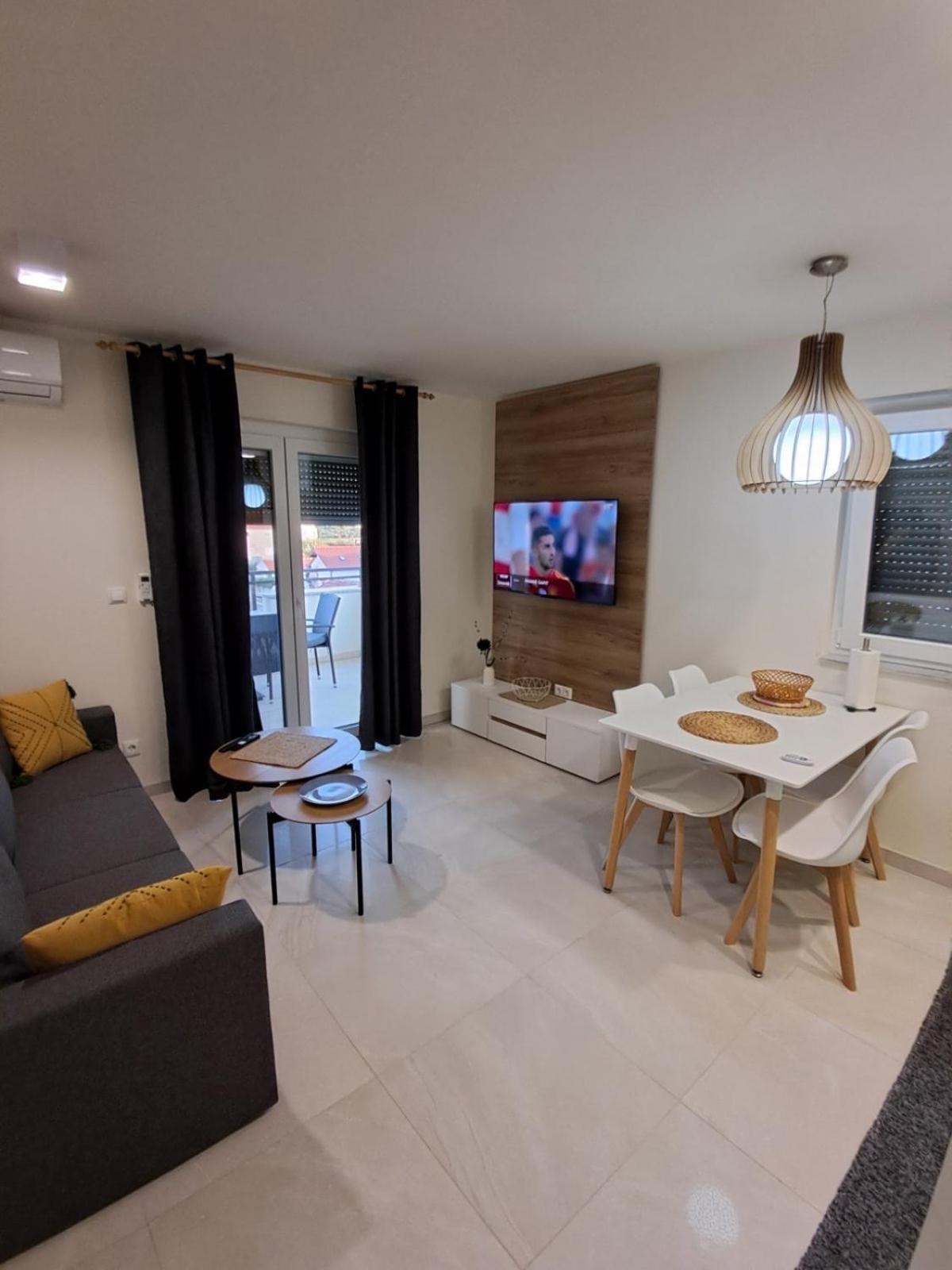 Apartmani Datea Grebaštica Exterior foto